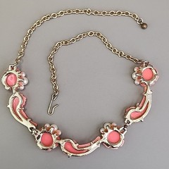Vintage Rose Necklace Peach Celluloid Flowers Linked Faux Pearl 17″