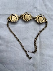 Vintage Selro Selini Necklace Gold Metal 60s/70s Era Asian Princess Face