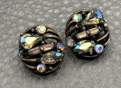 Vintage HOLLYCRAFT Aurora Borealis Crystal Rhinestone Clip-On Earrings Japanned