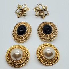 Vintage Assorted Jewelry Lot Sarah Cov Napier Anne Klein Juicy Couture Clip On
