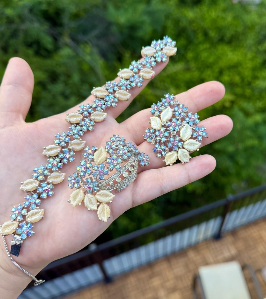 JOMAZ Signed 3 Piece Set Brooch Bracelet(Read)