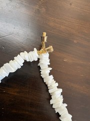 Vintage White Puka Sea Shell Chip Choker 15.5″ Necklace with Barrel Twist Clasp