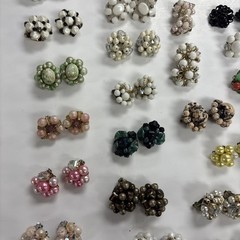 Huge Lot 74 Pair Vintage Cluster Bead Clip On Screw Back Earrings Japan Germany