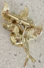 Vintage Brushed Gold Tone Rose Brooch & Matching Earrings Set 3D Floral Cluster