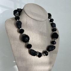 Vintage Chunky Black Faceted Lucite Bead Necklace Raw Nugget Rhinestone Choker
