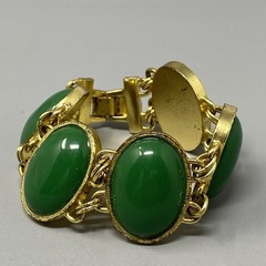 Gold Tone Link Bracelet Green Acrylic Cabochon Wide Fold Over Clasp Retro 6.25″