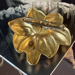 Antique Floral Brooch – Gold Washed Brass – Glass Stones – 2.25” – Tension Clasp