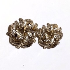 Vintage Gold Tone Twisted Vine Clip On Earrings Textured Organic Design