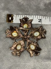 Vintage Gold White Faux Pearl Black Center Pearl Cabochon Pin Brooch