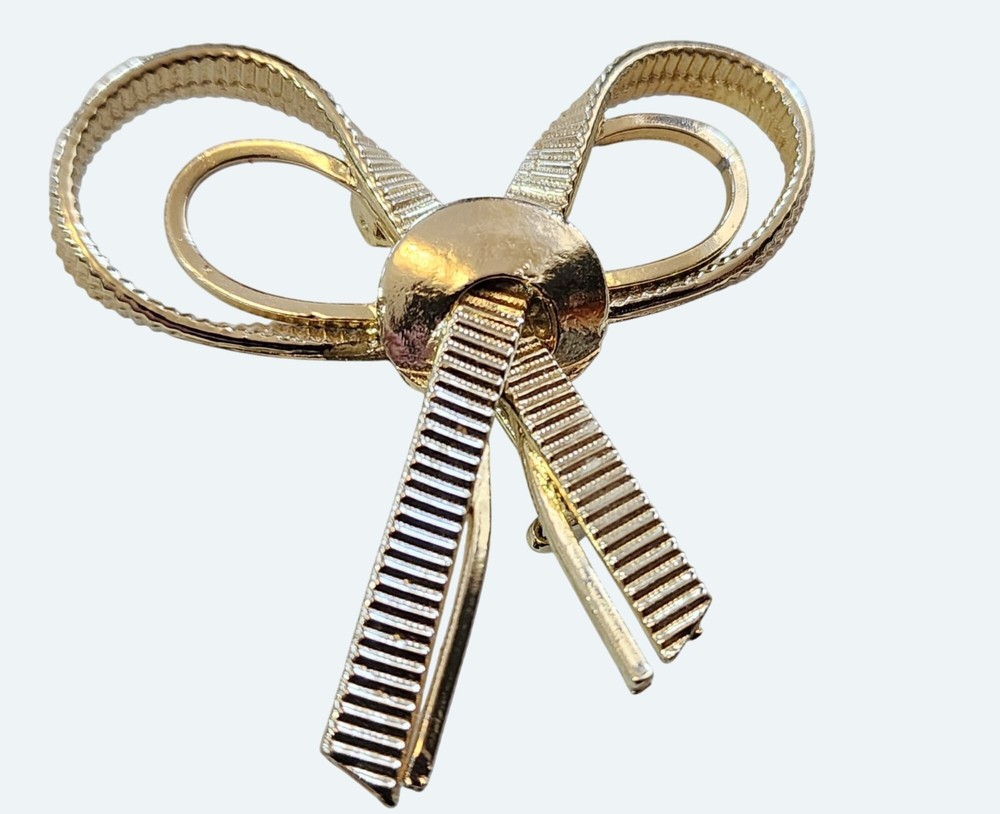 Gold-Tone Bow Ribbon Brooch Pin 2″ Wide