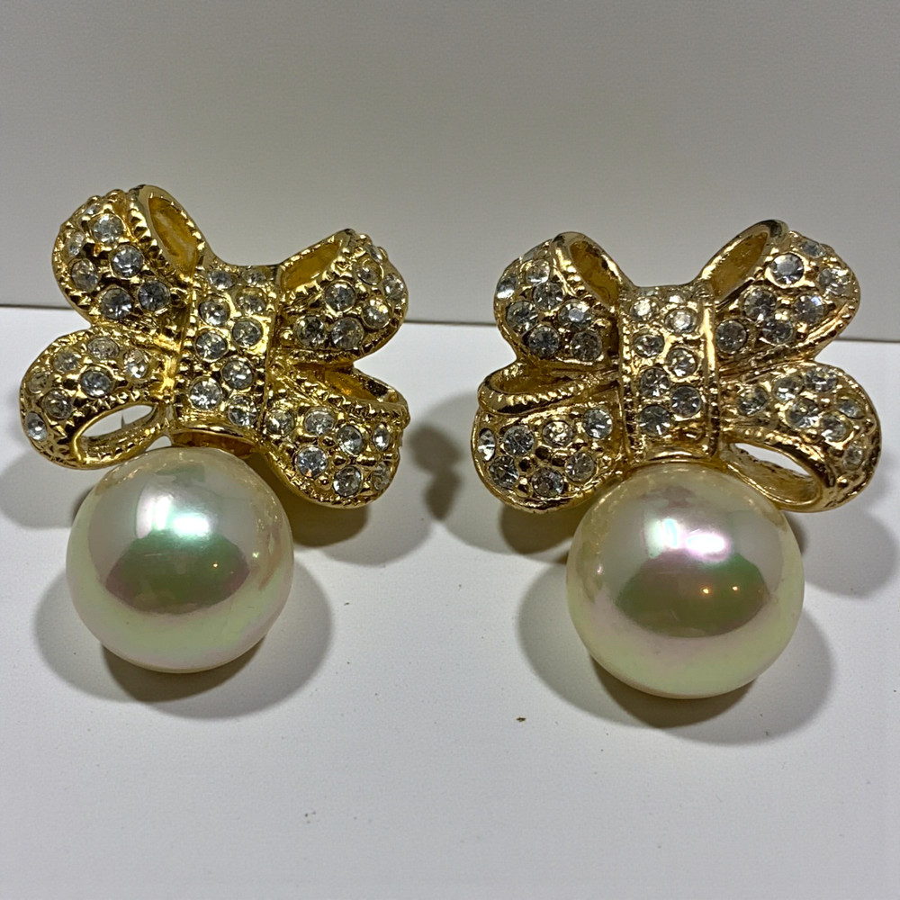 Vintage 1980’s Clear Crystal & Faux Pearl Pierced Petite Earrings Couture Mogul