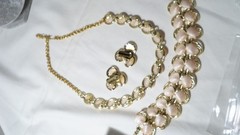 Vintage Necklace Bracelet Clip Earrings Peach or Cream Shell Links