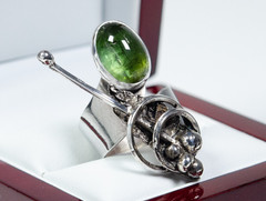 925 Silver Vintage Designer Ring 5.50 ct Natural Green Tourmaline Handcrafted