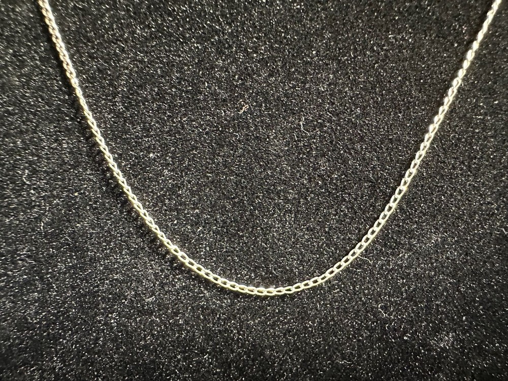 0.66g Vintage Sterling Silver 925 Fine Twist Chain Necklace 16 in M