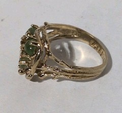 VINTAGE 18K H.G.E SIGNED COCKTAIL SIZE 7 RING W/ JADE / CLEAR GEMSTONES