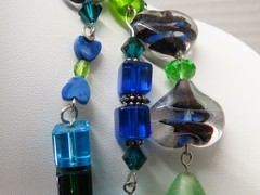 Vintage Necklace Blue Green Beaded Crystal Art Glass D5382