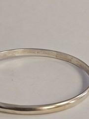 VINTAGE 1970’S HAND WROUGHT IC STERLING SILVER 925 BANGLE BRACELET