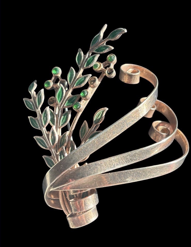 Vtg 1940 MCM Sterling Silver Rose Gold Vermeil Ribbon Swirl Laurel Brooch 22.5g