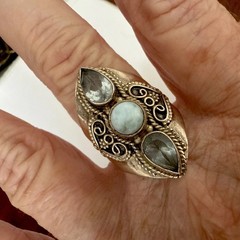 STERLING SILVER VINTAGE GENUINE BLUE TOPAZ & LARIMAR STONES SIZE 7 1/2