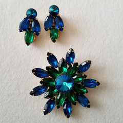 Vintage Blue Rivoli and Dark Green Marquise Brooch and Earrings Goldtone Set