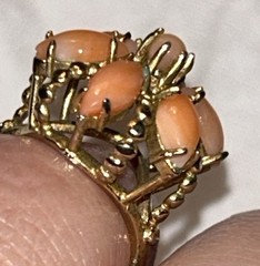 Vintage Angel Skin Coral Flower Ring Gold Tone Hawaiian Estate Size 5.75 1960’s