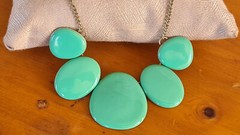 Vintage Diva Caribbean Green Enamel Filled Bib Choker Necklace signed 39+8cm