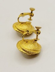 Napier Earrings Gold Tone Faux Pearl Screw Back Clip On Hoop Rope .75 in Vintage