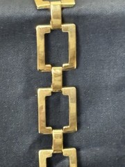 Vintage Unbranded Necklace Distinctive Square Gold Tone Link Design 18 Inches