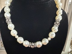 Vintage Unbranded 16 Faux Pearl Necklace with Rhinestone Accents Silver Tone