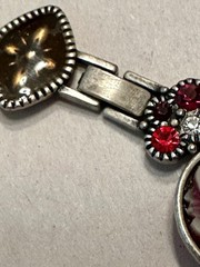 Vintage 1928 Jewelry Co. Rose Cameo Rhinestone Link Bracelet Silvertone 7.5”