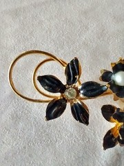 Vintage Rhinestone Enamel Faux Pearl Floral 3″ Brooch Pin Stamped Made Austria