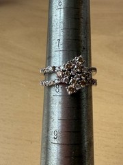 VINTAGE 14K WHITE GOLD CHAMPAGNE & WHITE DIAMONDS SPRAY CROSSOVER COCKTAIL RING