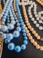 vintage costume jewelry lot of 28 in beautiful box