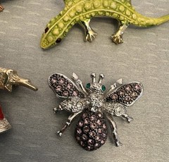 Vintage Figural Brooch Lot 4 Enamel Scarecrow Duck Alligator Rhinestone Bee