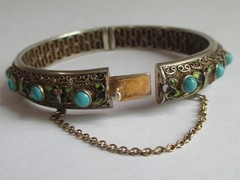VINTAGE CHINESE STERLING SILVER ENAMEL TURQUOISE HINGED BANGLE BRACLET EXPORT