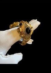 VINTAGE 60s Ciner Double Frogs Signed Gold Plated Bracelet