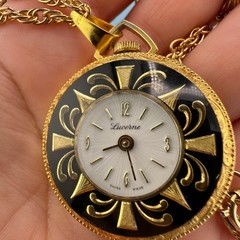Vintage Lucerne Watch Pendant Necklace Gold Tone Floral Etched Ornate 24″ READ