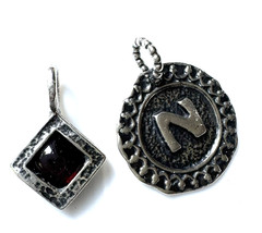 Vintage Didae Israel 925 Sterling Silver Initial N & Garnet Charm Pendant Set