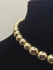 Vintage Monet Polished Gold Tone Ball Bead Choker Necklace – Signed