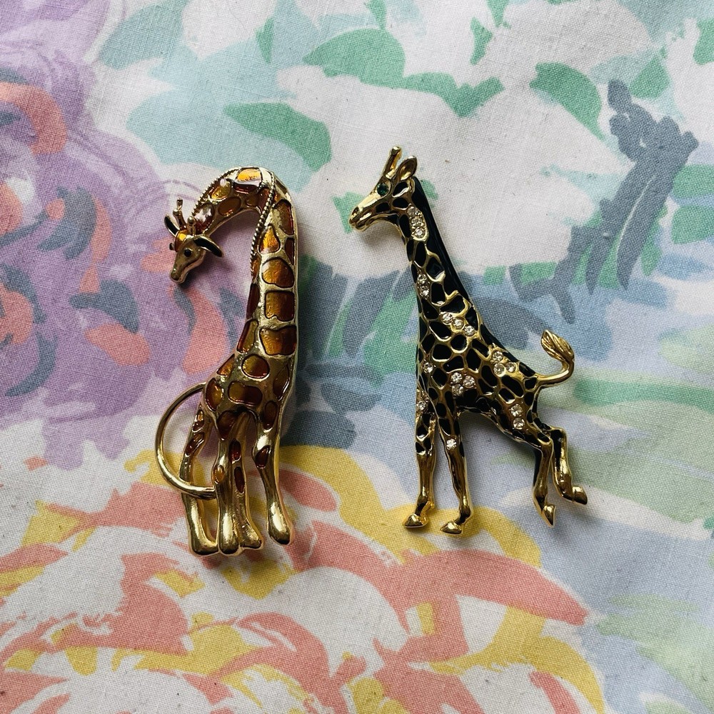 Vintage Giraffe Brooch / Pendant Gold Tone, 2 Brooch Lot Unsigned Rhinestones