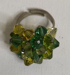 Vintage Silver Tone Green Glass Bicone Bead Headpin Cluster Dome Cocktail Ring 7