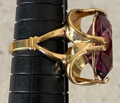 Vintage 18 KT HGE Gold Plated Amethyst Crystal Cocktail Statement Ring Size 5.5