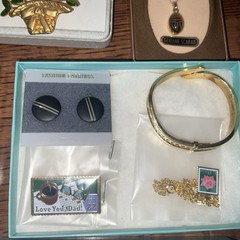 VINTAGE CUSTOM JEWELRY LOT VERY NICE PCS