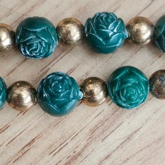 Vintage Green Carved Rose Plastic Bead Necklace Double Strand Gold Tone 56in