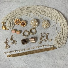 Vintage Jewelry Lot Pearl Bead Feminine Romantic Mixed Wearable Assortment