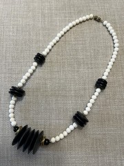 Vintage 18” Bone Wood Disc Horn Glass Beaded Artistic Necklace Cream Black