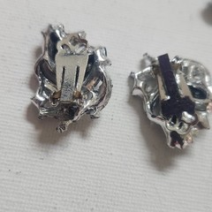 Vintage Silver Tone Black Stone Rhinestone Leaf Brooch and Clip On Earrings Set