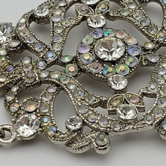 VCLM Aurora Borealis Crystal Chain Bracelet Silver-Tone Floral 8″ Lobster Clasp