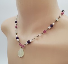 VTG 925 Pearl and Gemstone Jade Teardrop Necklace 18in Sterling Silver 12gtw