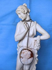 LARGE ESTATE VINTAGE SHELL CAMEO BROOCH – PENDANT IN SILVER TONE SETTING 1 3/4″